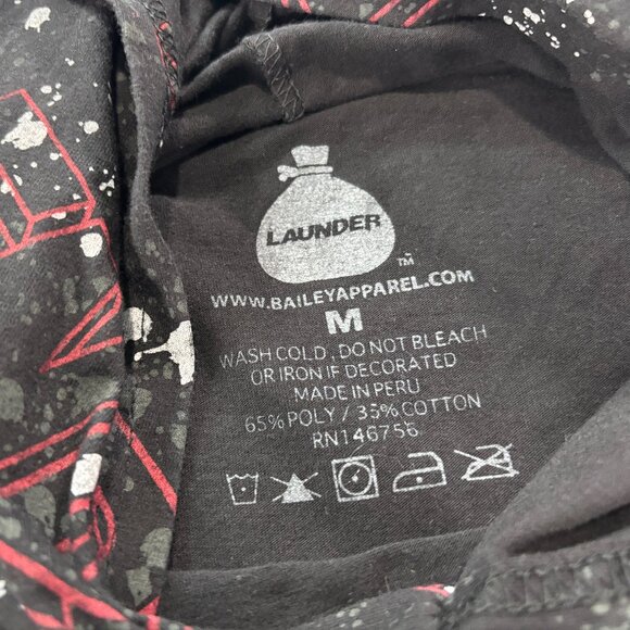 Launder 23 Legend Chicago Bulls Tshirt  Medium      Lot N - Picture 2 of 4